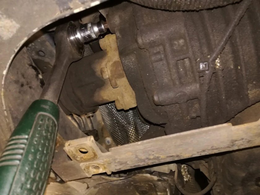 Замена масла в коробке