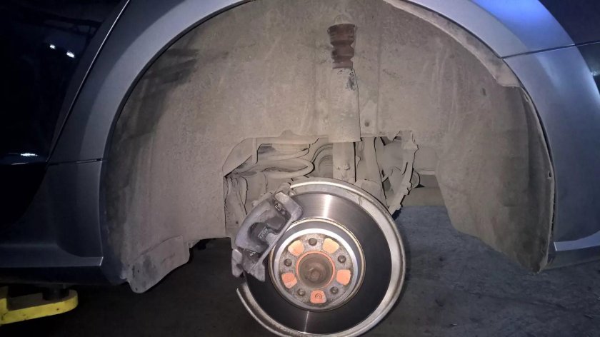 Шумоизоляция арок Audi a4 b9