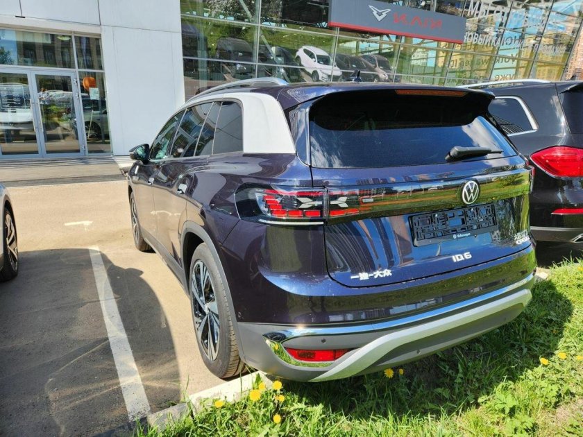 Фольксваген ID 6 Crozz 2022