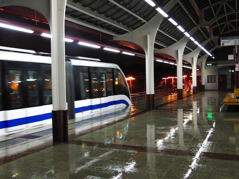 Выставочный центр (станция монорельса)