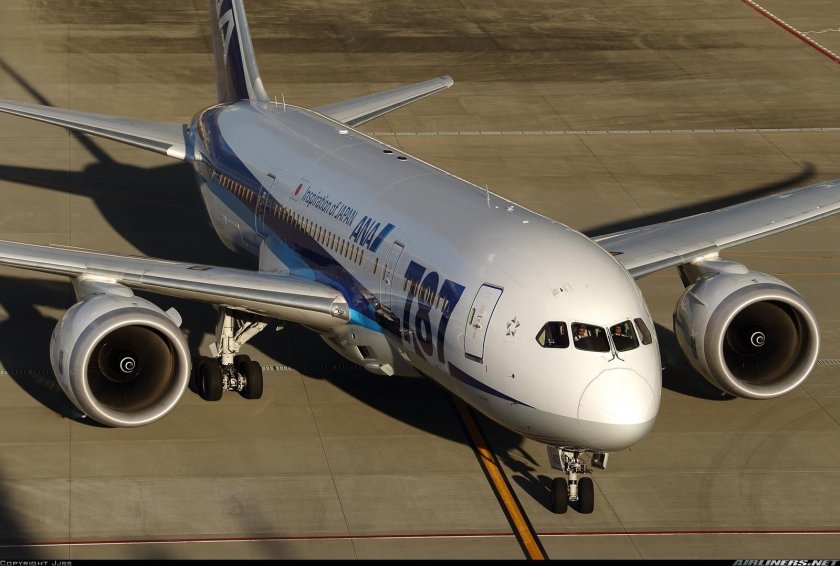 Боинг 787 Дримлайнер