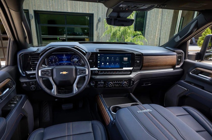 Chevrolet Silverado 2024