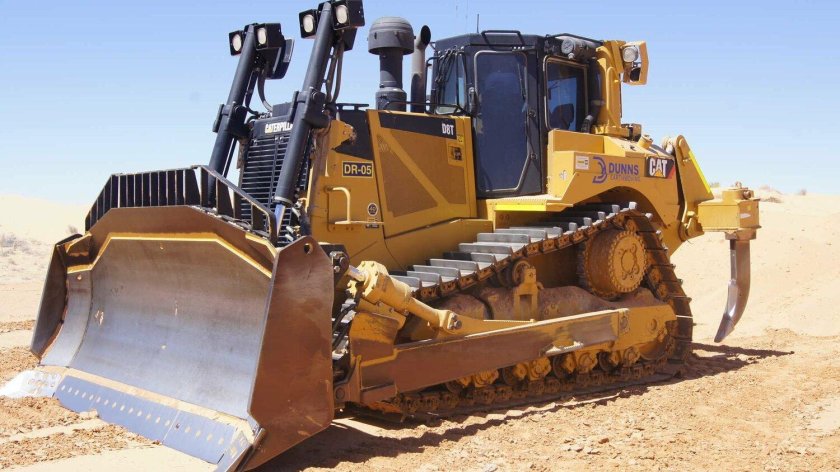 Катерпиллер бульдозер