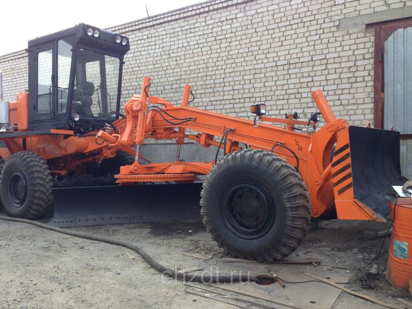 Автогрейдер ДЗ-98 новый