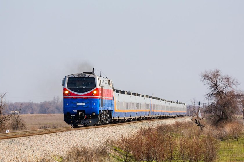 Тэ33а тепловоз