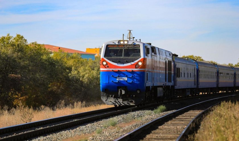 Тэ33а тепловоз