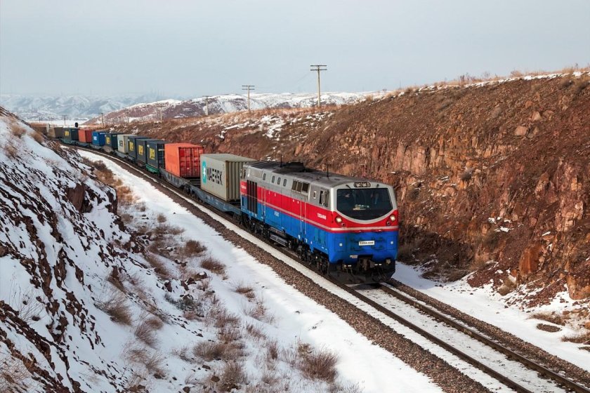 Тэ33а тепловоз