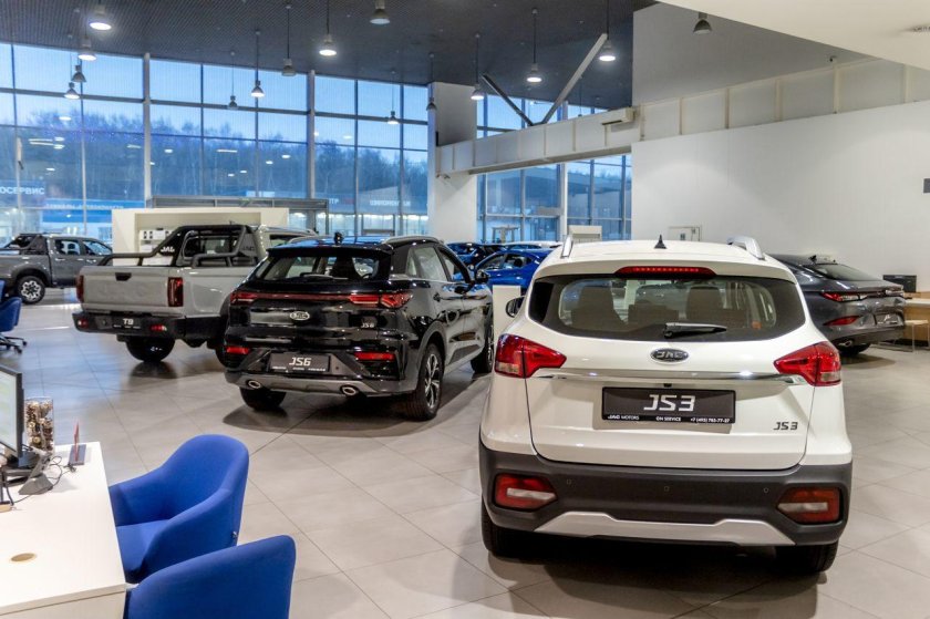 Официальные дилеры