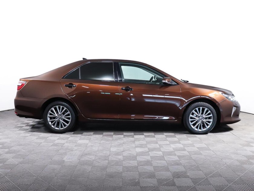 Toyota camry 2014 — 2017 xv50 рестайлинг коричневый