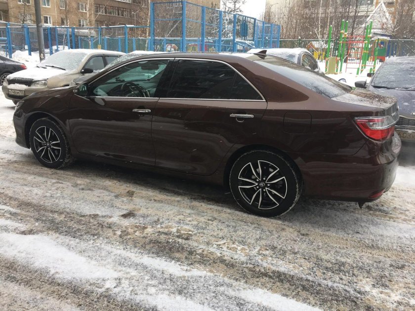 Камри 50 коричневая