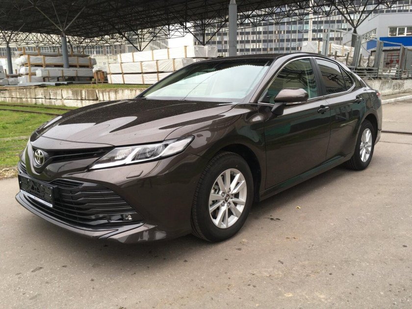 Камри 70 коричневая