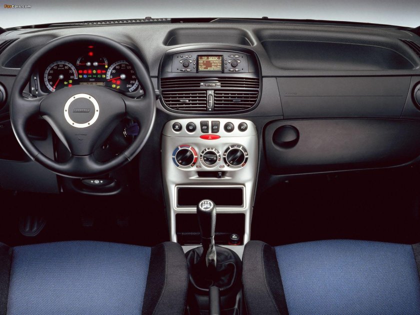Fiat punto 3 салон