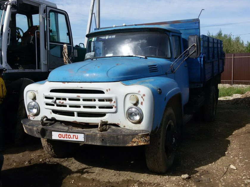ЗИЛ 130 голубой бортовой