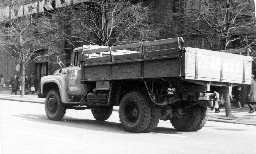 ЗИЛ 130 Г бортовой