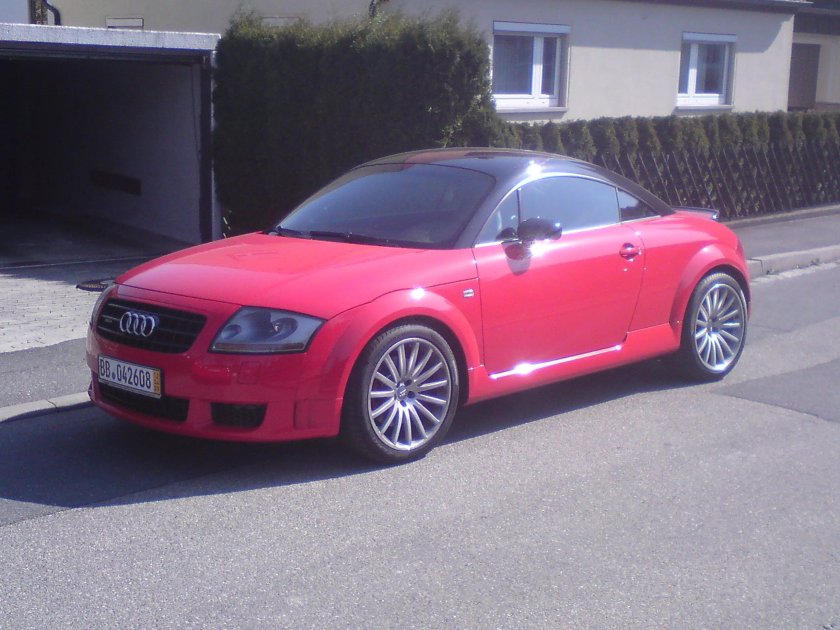 Audi TT quattro Sport