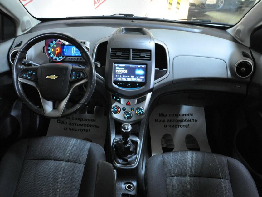 Chevrolet Aveo 2014 салон