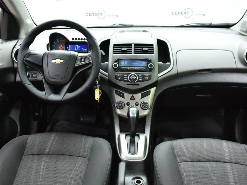 Chevrolet aveo 2014