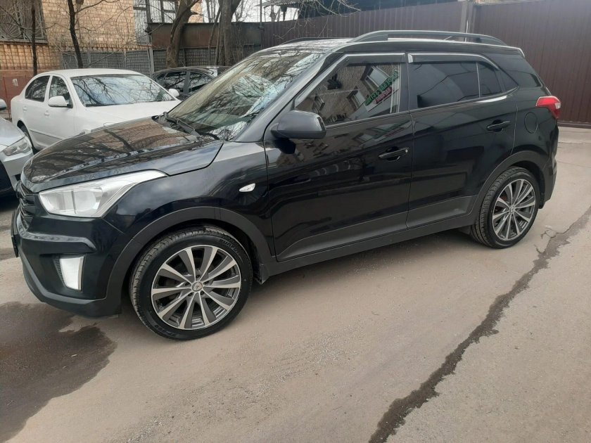 Hyundai Creta r18
