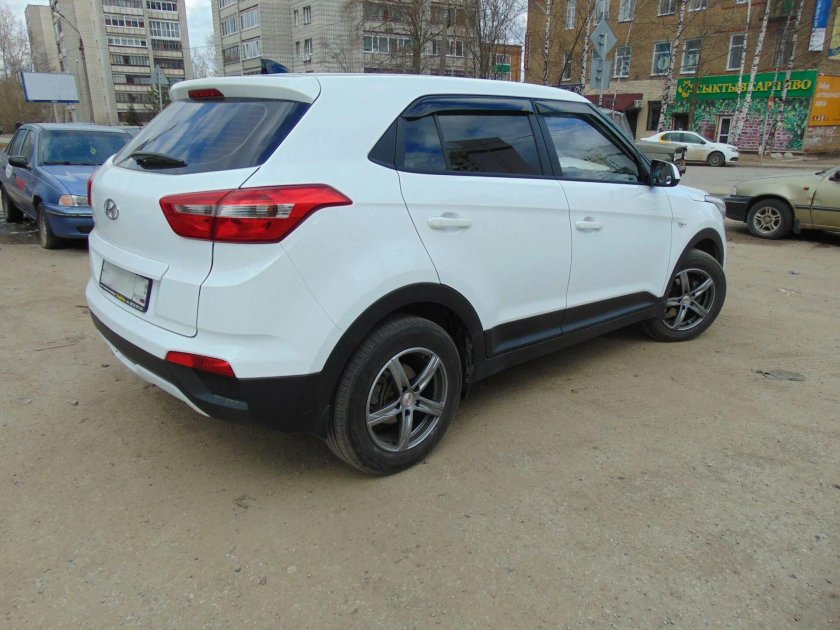 Белая Creta Hyundai диски 16