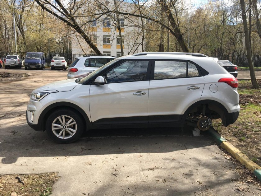 Hyundai Creta r17