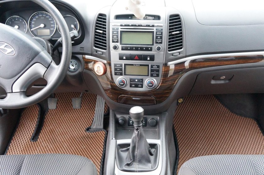 Hyundai Santa Fe 2 салон