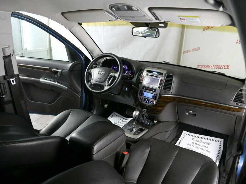 Hyundai Santa Fe 2 салон