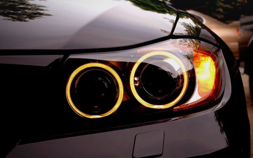 Бмв фары ангельские глазки