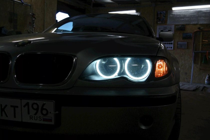 Ангельские глазки на БМВ 3 е46