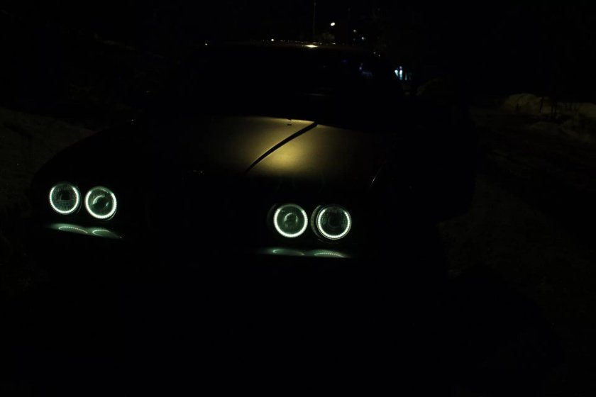 Ангельские глазки БМВ е34