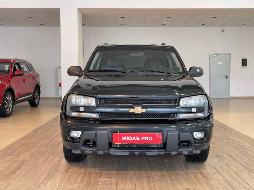 Шевроле трейлблейзер 1 поколение