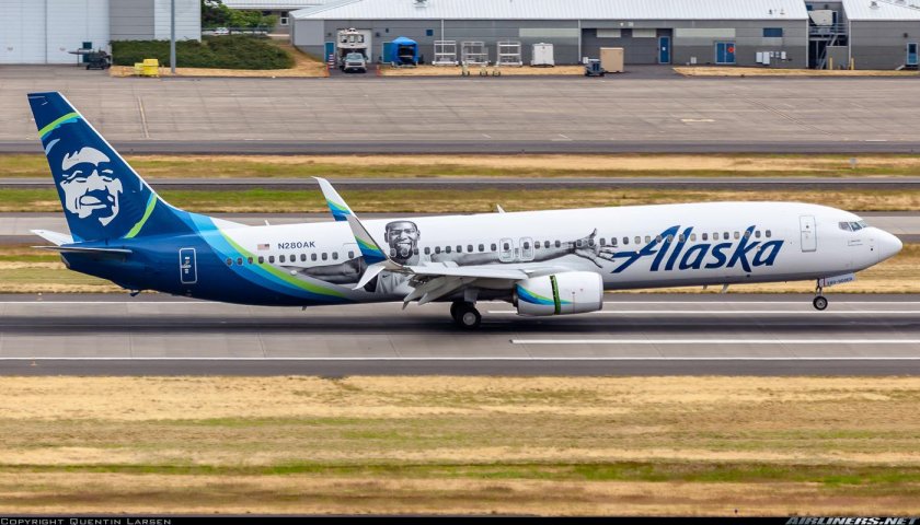 Боинг 737-900 (с винглетами)