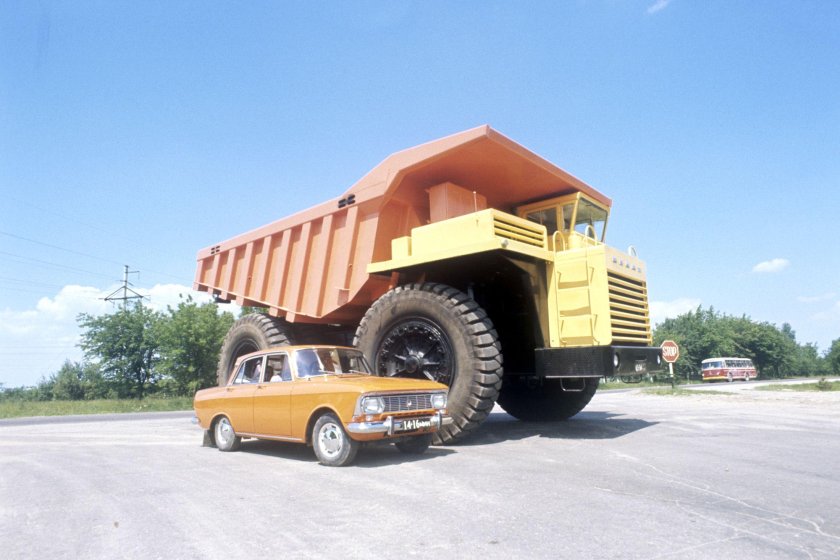 БЕЛАЗ-75710 самосвал