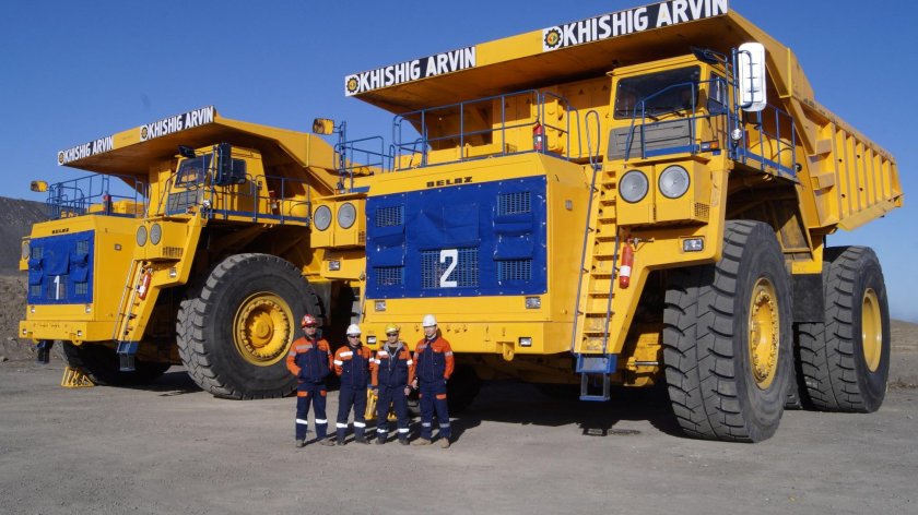 Карьерный самосвал БЕЛАЗ-75710