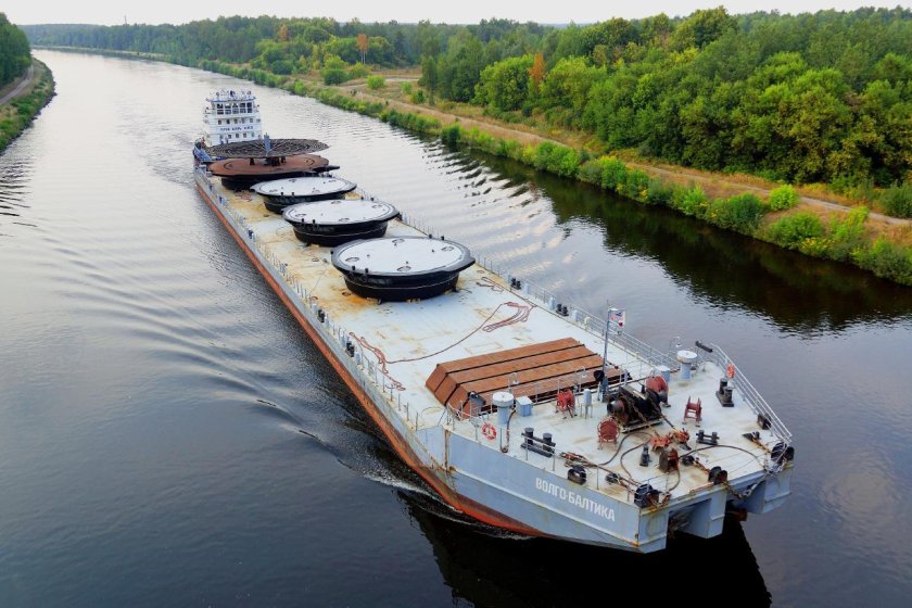 Баржа Волго Балтика