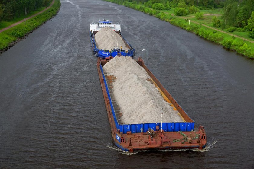 Баржа Гранд Блу