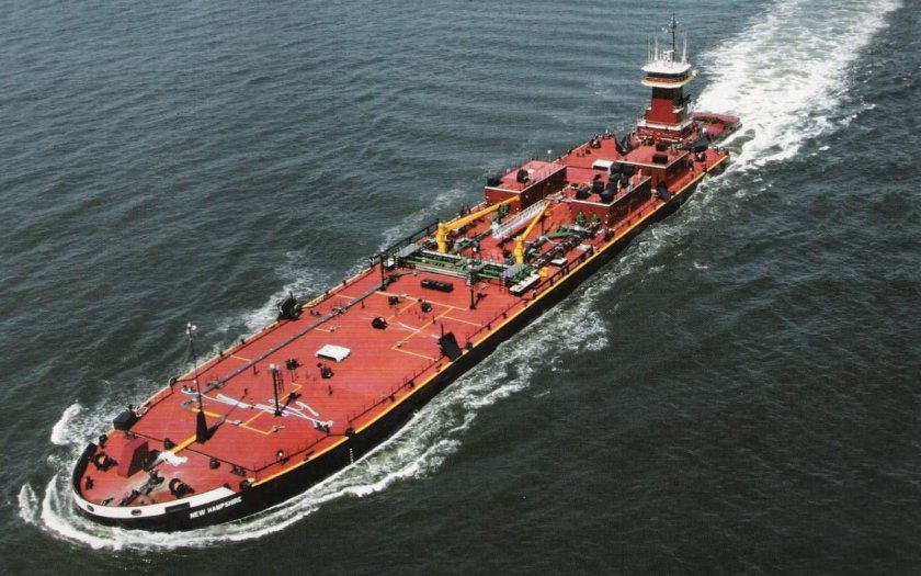 Нефтеналивная баржа марфа посадница