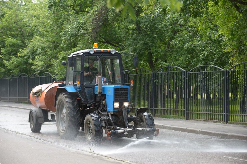 Трактор МТЗ 82.1 поливалка