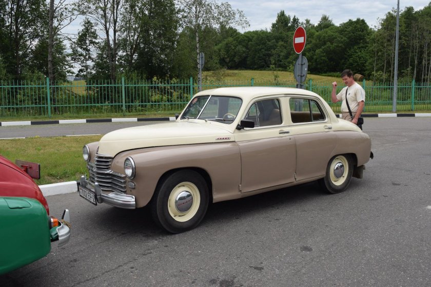 ГАЗ м20 победа седан