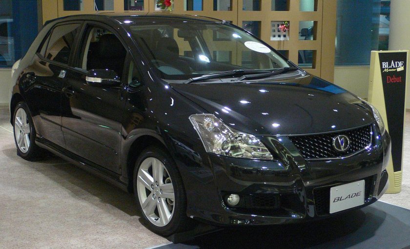 Тойота блейд