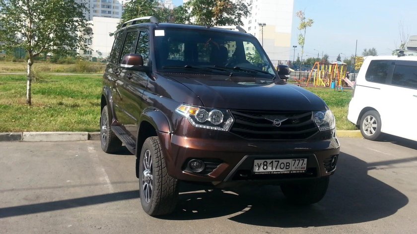 УАЗ Патриот 2022 коричневый металлик