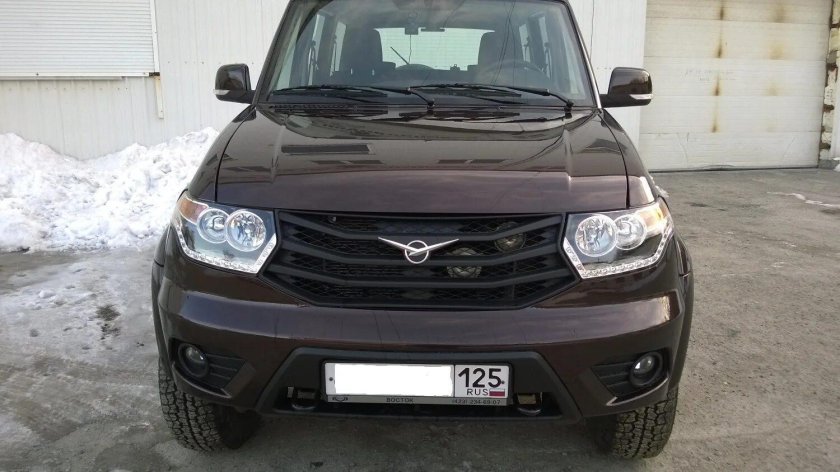 УАЗ Патриот коричневый металлик