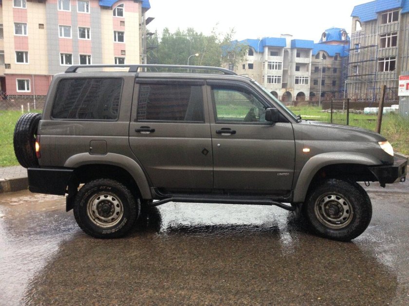 УАЗ Патриот 2008