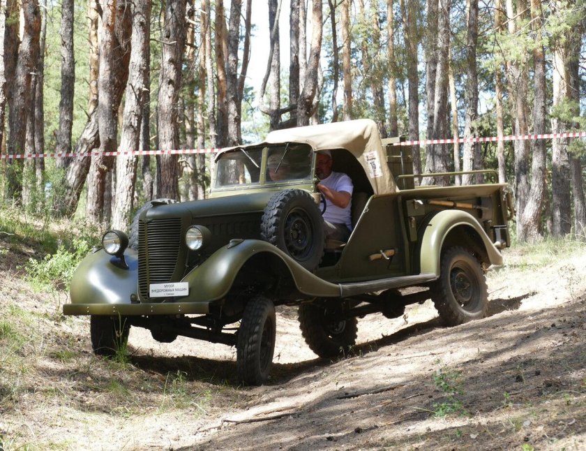 Артиллерийский тягач ГАЗ-61-416