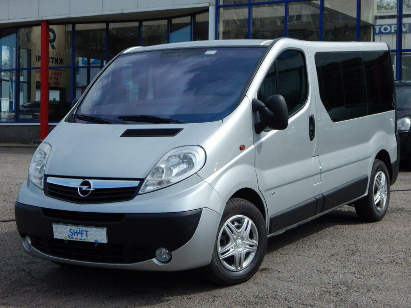 Опель Виваро 2008