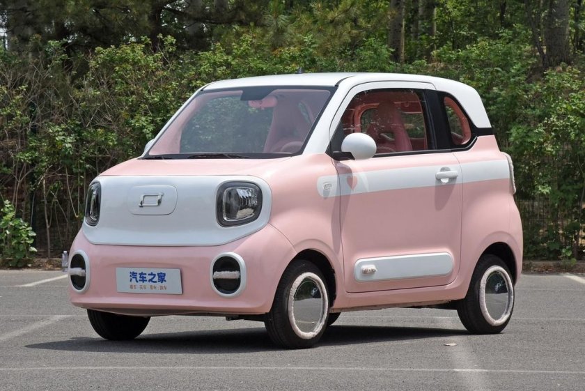 Китайская электромобиль