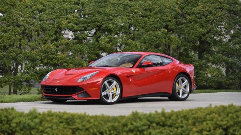 Феррари f 12 berlinetta