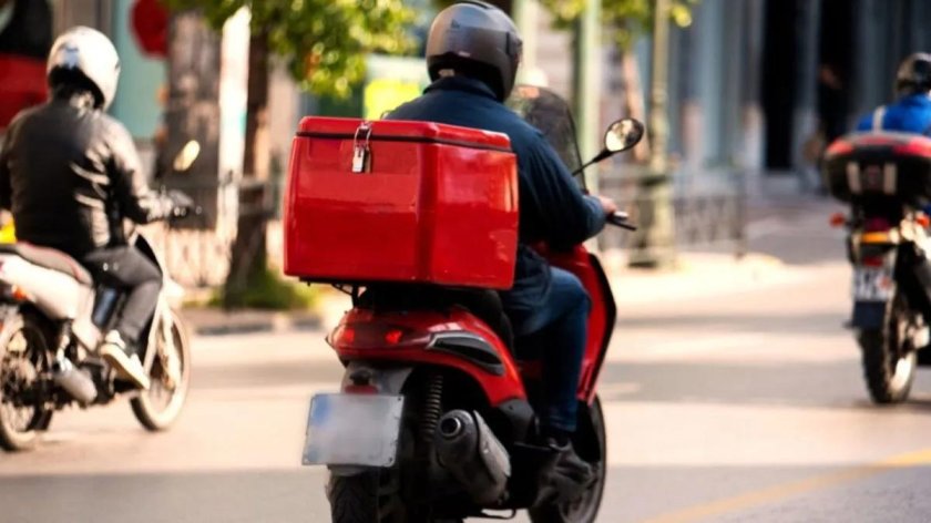 Курьерский мотоцикл