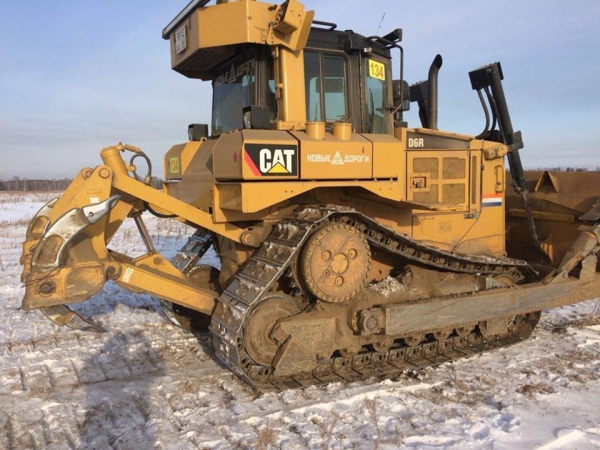 Катерпиллер 6 бульдозер