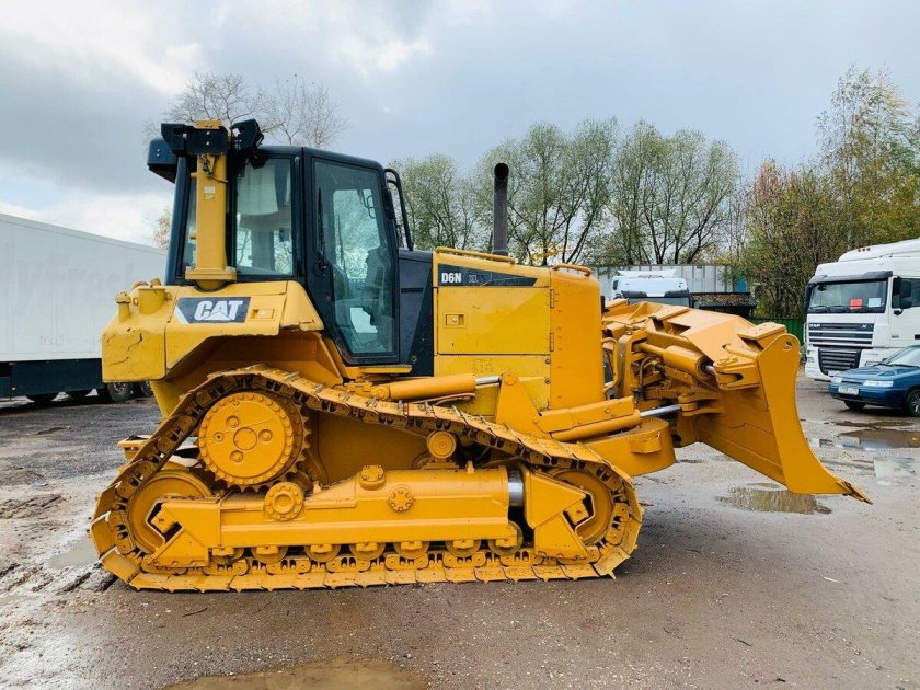 Бульдозер Cat d6n