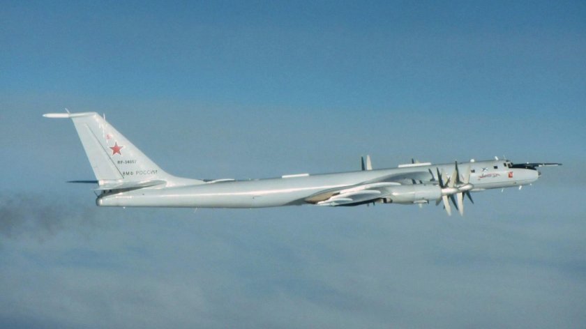 Ту 142 бомбардировщик